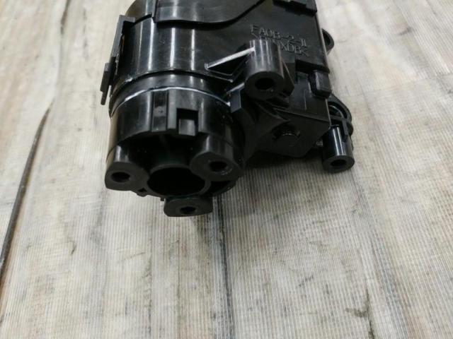 MAZDA genuine
Actuator