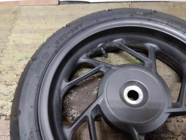 2HONDA Vario160純正リアタイヤホイールセット