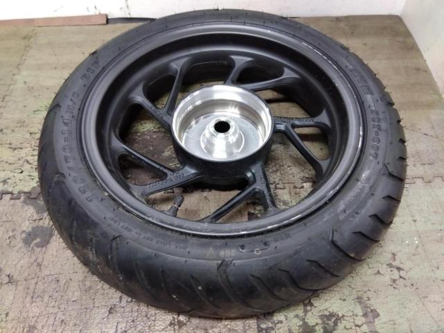 2HONDA Vario160純正リアタイヤホイールセット