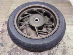 6HONDA VARIO160純正リアタイヤホイールセット