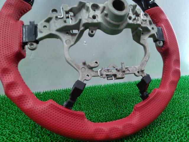 FEGGARI ハイグレード ステアリング ピアノブラック ×ロッソコルサレッドレザー(ガングリップ)