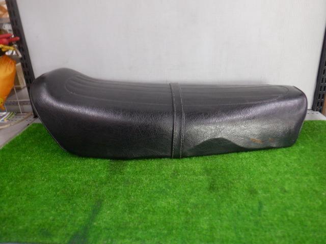 8SUZUKI GS400純正シート