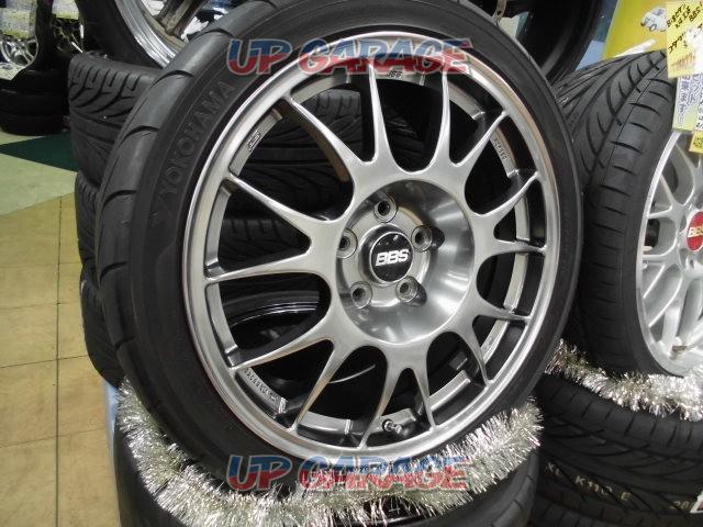 スバルインプレッサWRXSTI スバル純正BBS製18インチ スタットレス4本 漂い