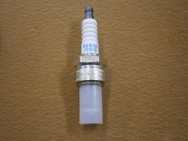 GT709-077 TOYOTA スパーグプラグ P20R8 | 未使用 | アップガレージ 塩尻北インター店 | カー用品 ケミカル用品 ...
