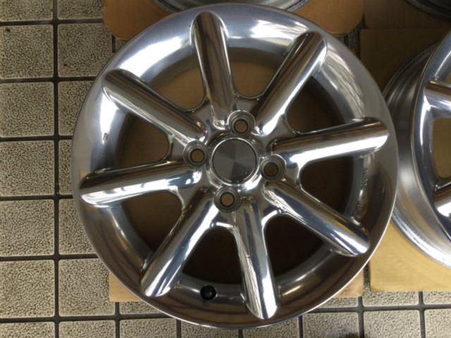 日産(NISSAN/ニッサン) Z11キューブ AUTECH(オーテック) 純正アルミホイール メッキ8スポーク 4本