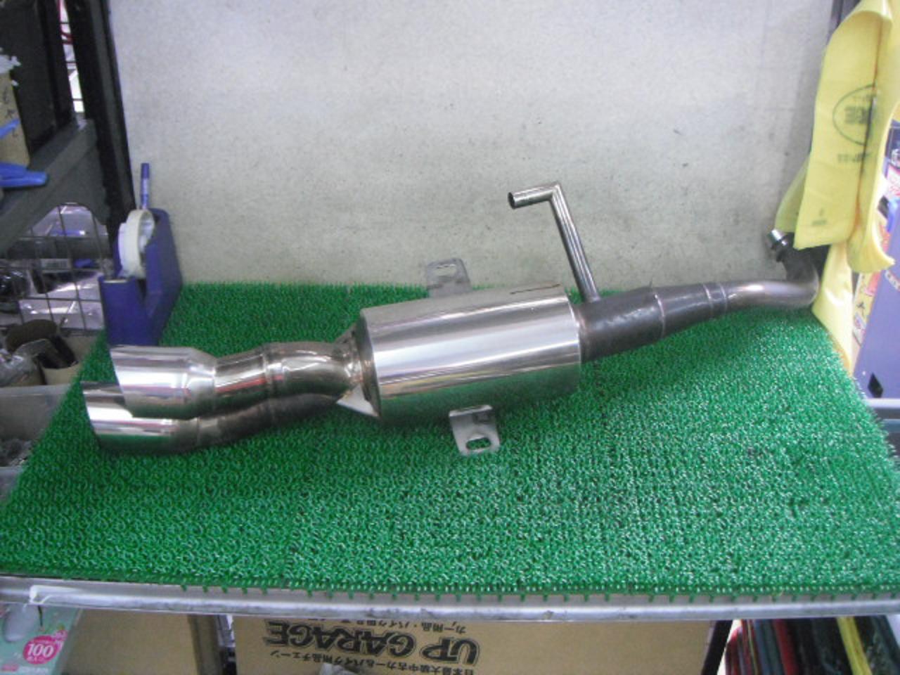 OVER RACING(オーバーレーシング) デュアルパイプマフラー | 中古品 | アップガレージ ライダース京都八幡店 | バイク用品 ...