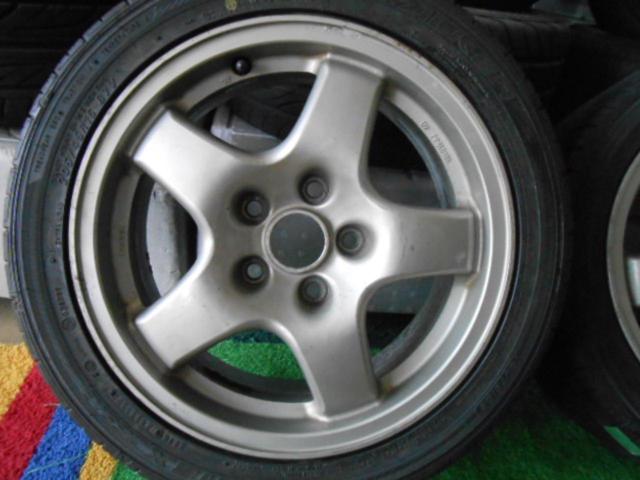 R32スカイラインタイプM純正ホイール2本 16インチ6.5J+40 114.3（日産  