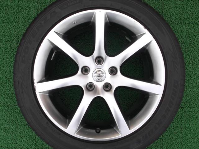 日産純正(NISSAN) V35スカイラインクーペ 純正ホイール + BRIDGESTONE 