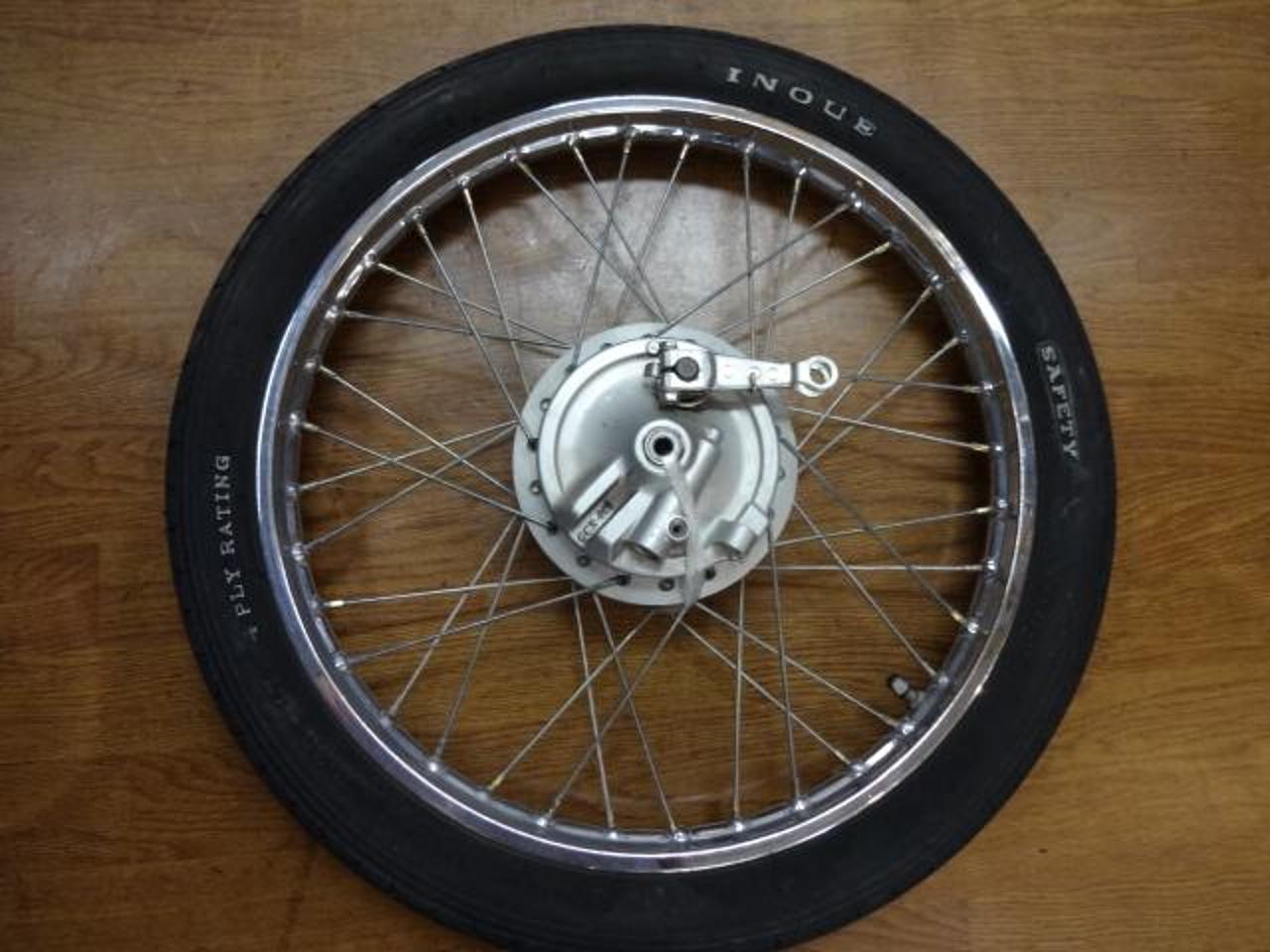 HONDA スーパーカブ50純正フロントホイール | やや傷や汚れあり 