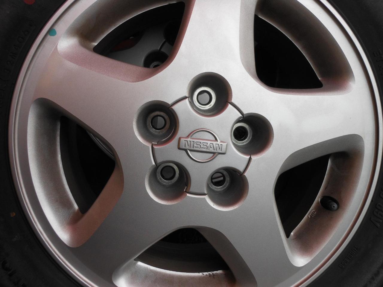 日産純正(NISSAN) S14シルビア後期純正ホイール シルバー | 目立った傷 