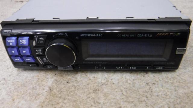 ALPINE(アルパイン) CDA-117Ji | カー用品 ヘッドユニット CD 