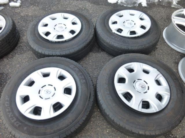 TOYOTA 200系ハイエース純正スチール + DUNLOP SP175N 195/80-15 107  
