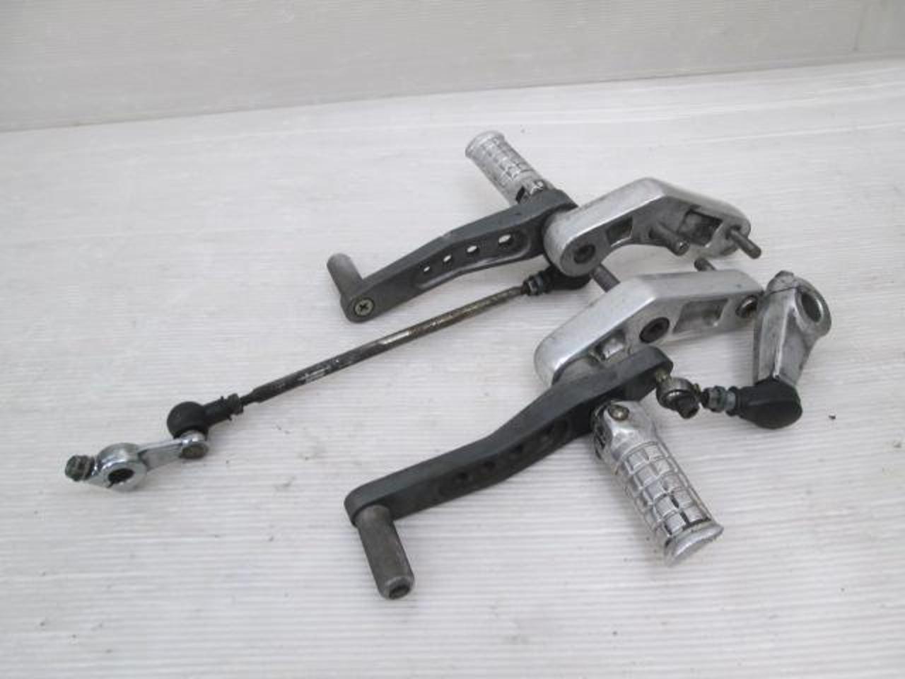 CB750F 社外ワンオフ?バックステップ こし