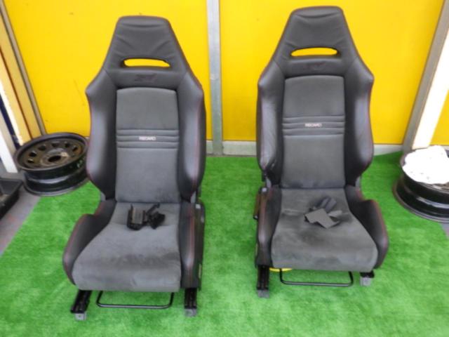 スバル インプレッサWRX STI GRB 300台限定R205純正OP RECARO(レカロ 