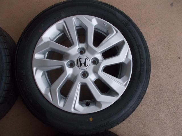 ホンダフィット 遠慮なく GR3 15インチ 純正 スケールホイール(ホイル 