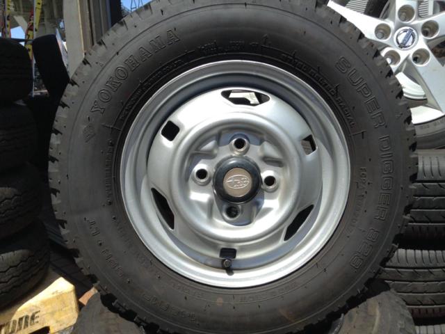 SUBARU サンバー純正スチールホイール + YOKOHAMA SUPER DIGGER 828 