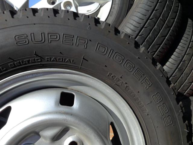 SUBARU サンバー純正スチールホイール + YOKOHAMA SUPER DIGGER 828 