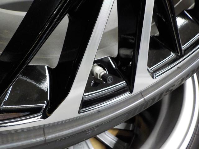 トヨタ純正(TOYOTA) AXVH70/カムリ WS レザーパッケージ 純正ホイール 