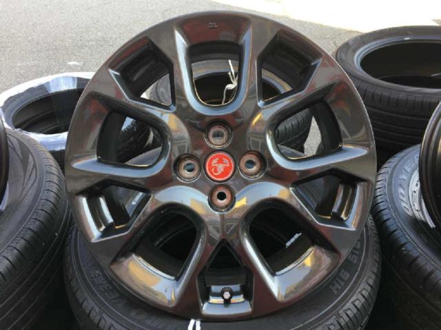 アバルト124スパイダー 純正ホイール スタッドレス ったらしく