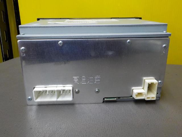 TOYOTA 2DIN純正異形オーディオ 08600-00P10