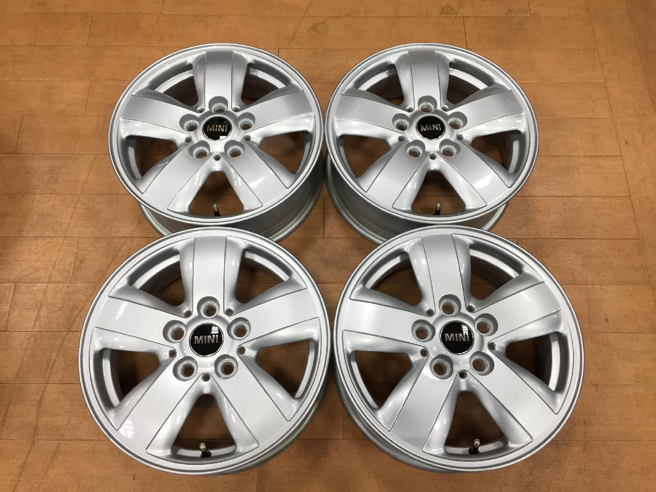 BMW MINI ミニクーパー F55 純正ホイール | やや傷や汚れあり | アップ 