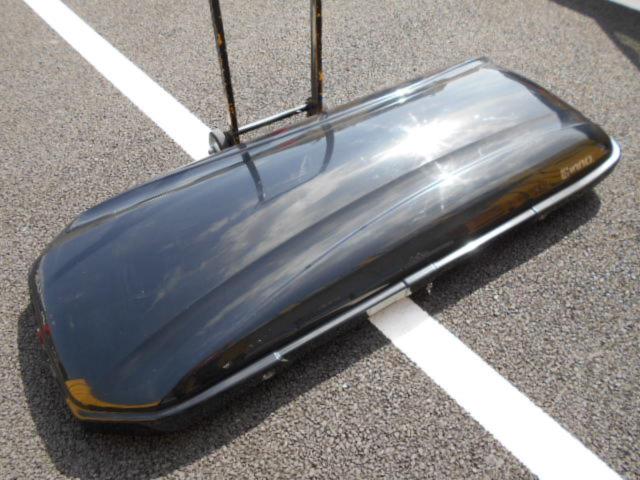 inno ルーフボックス ブラック 引き取りのみ 飛び込も