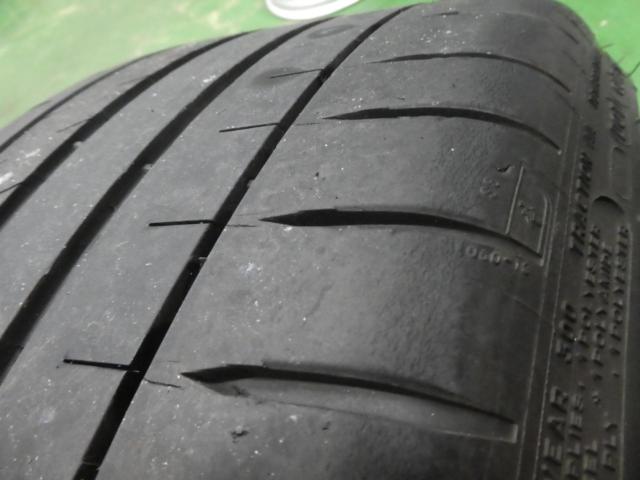 NISSAN R35 GT-R前期 純正アルミホイール + MICHELIN Pilot Super 