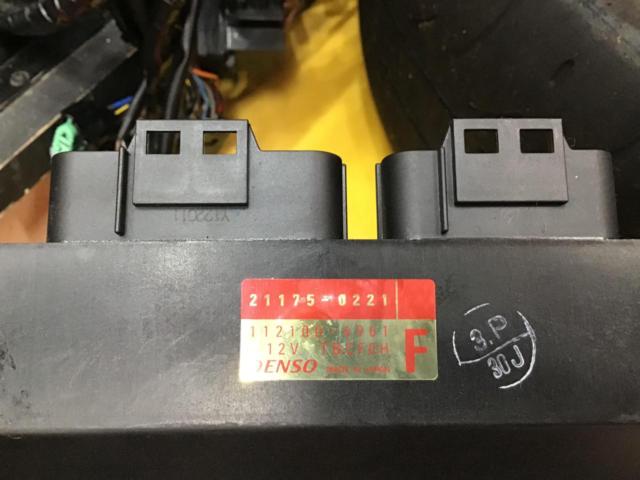 【値下げ!!】 KAWASAKI(カワサキ) 2013年式 ZX-6R エンジン単体 (本体+ECU+CDI+キーシリンダー+ハーネスセット) 1台分