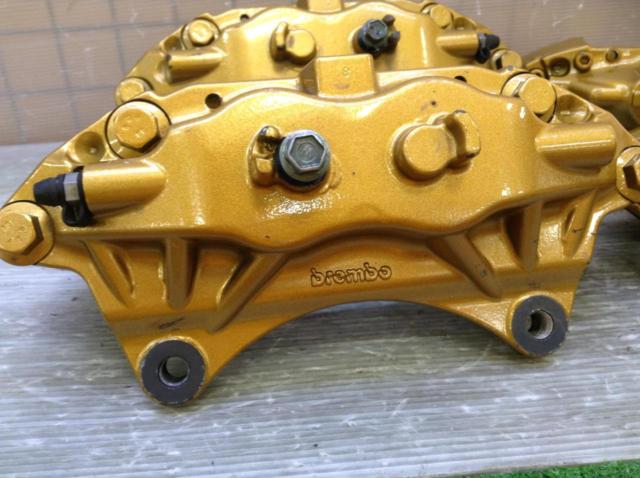 SUBARU GDBインプレッサ純正bremboキャリパー ゴールド 金キャリ 