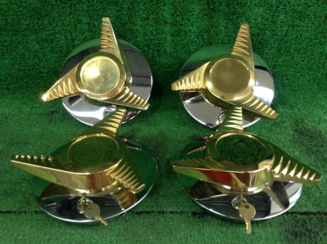 ロードスターワイヤー スピンナーセンターキャップ | カー用品 タイヤ 