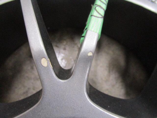 RAYS (Rays)
VOLK
RACING (Volk
Racing)
LE37
K
Gunmetallic / diamond cut
+
MICHELIN (Michelin)
PilotSPORT
Four