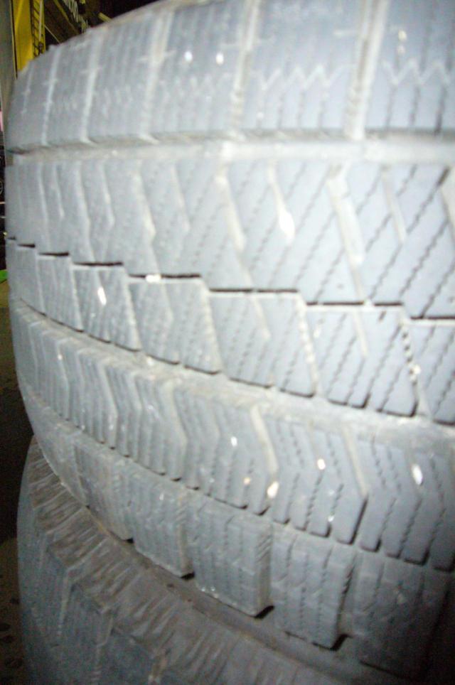 GT112-268 BRIDGESTONE(ブリヂストン) FEID(フェイド) NK5 (5HOLE)  + BRIDGESTONE(ブリヂストン) BLIZZAK VRX2