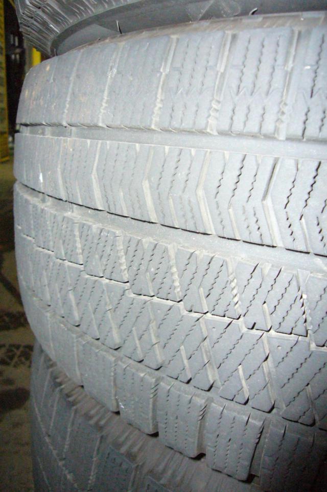 GT112-268 BRIDGESTONE(ブリヂストン) FEID(フェイド) NK5 (5HOLE)  + BRIDGESTONE(ブリヂストン) BLIZZAK VRX2
