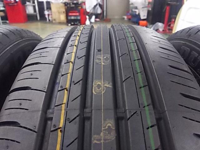 【値下げしました】DUNLOP GRANDTREK PT30 225/60R18 タイヤ4本セット