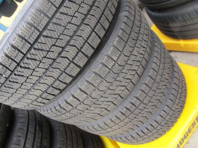 倉B-2 GT203-440 weds(ウェッズ) JOKER(ジョーカー) MAGIC シルバー + BRIDGESTONE(ブリヂストン) BLIZZAK VRX2