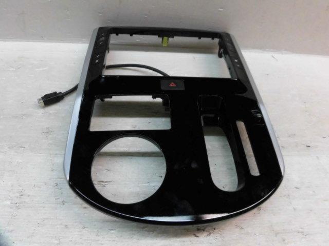 ダイハツ純正 8インチナビ NSZN-X70D タントカスタム LA600Sフェイス 