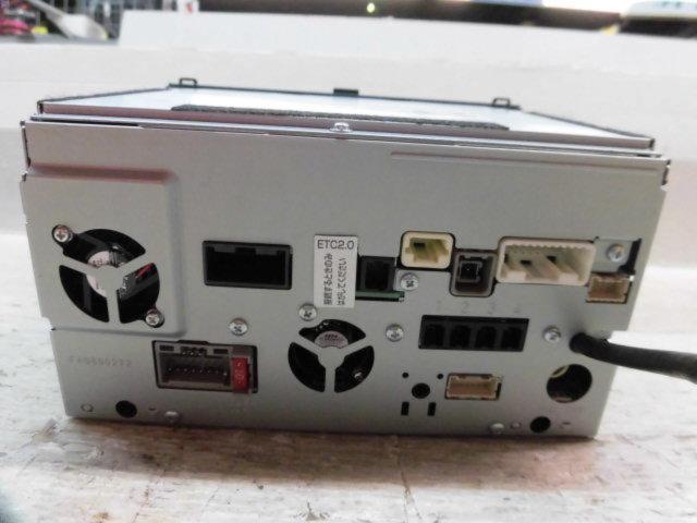 ダイハツ純正 8インチナビ NSZN-X70D タントカスタム LA600Sフェイス 