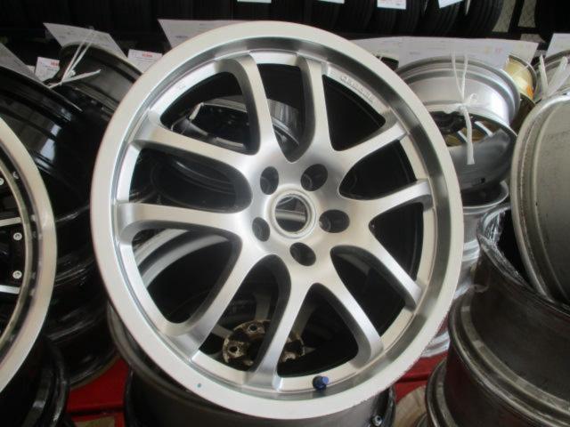 日産純正(NISSAN) V35スカイラインクーペ純正オプション RAYS製鍛造 