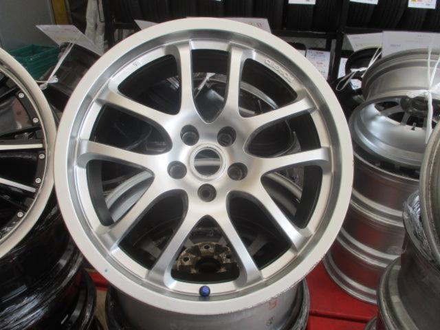 日産純正(NISSAN) V35スカイラインクーペ純正オプション RAYS製鍛造 