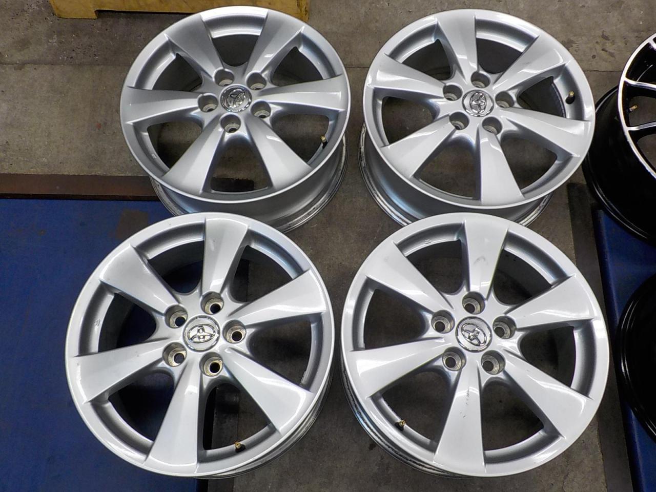 エスティマハイブリッド AHR20W 柔らかい 17インチ 純正ホイール  