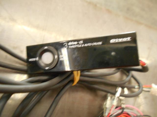 Pivot 3drive α スロットルコントロール･オートクルーズコントロール