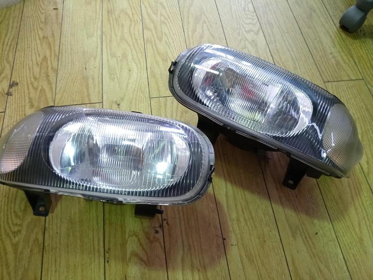 中古】 アルトワークス HA22S HA12S ヘッドライト ハロゲン 左右 