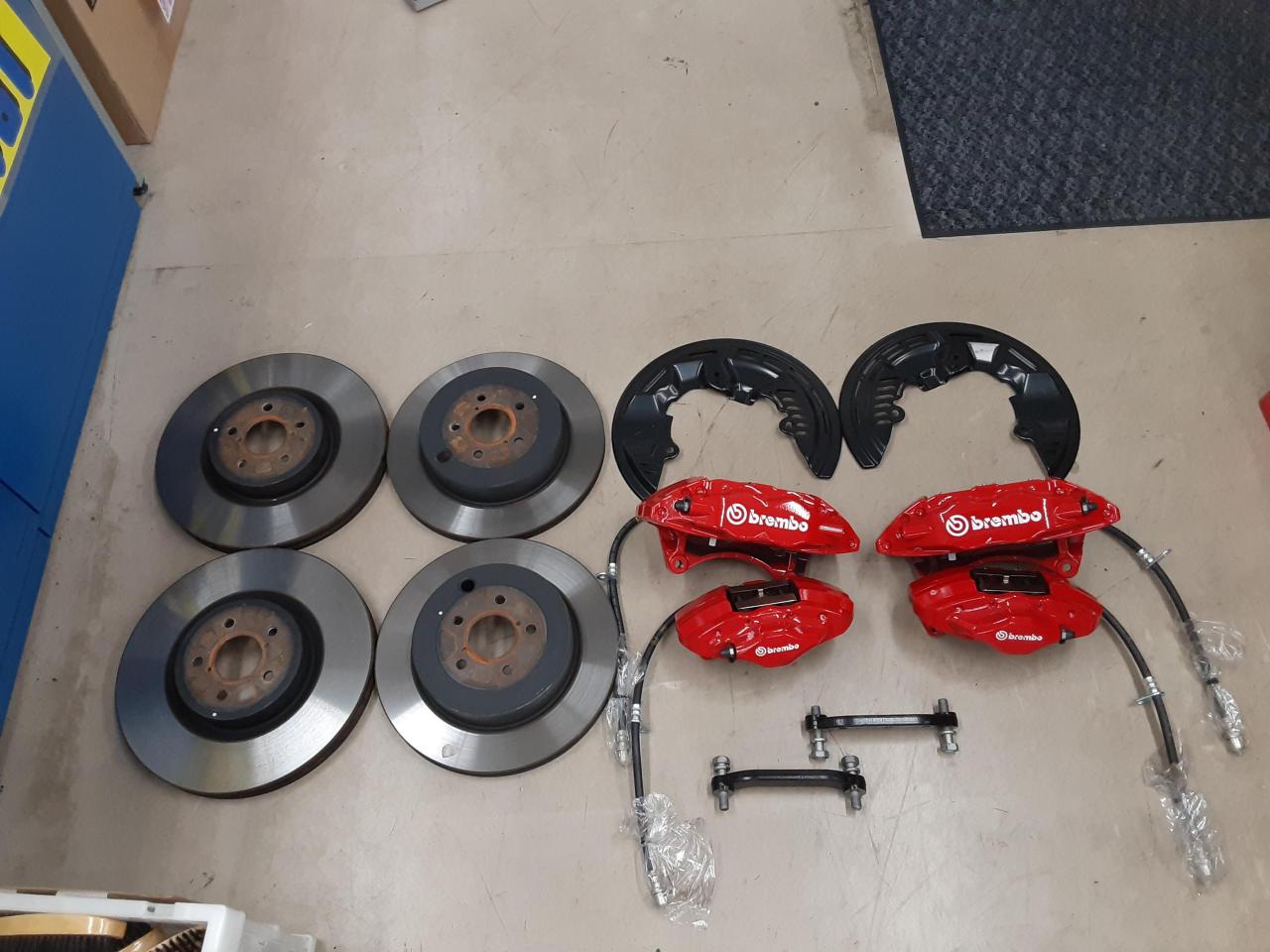 トヨタ純正(TOYOTA) 86(ZN6)/BRZ(ZC6) bremboキャリパー+ローター+ 