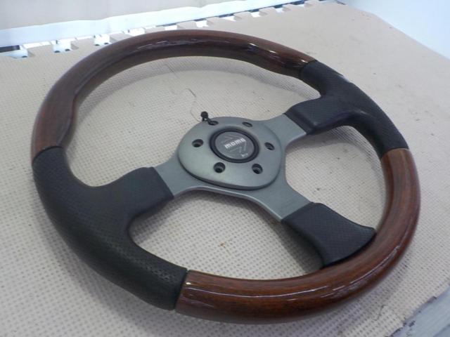 MOMO FIGHTER LEATHER / WOOD MAHOGANY (レザー / ウッド マホガニー)