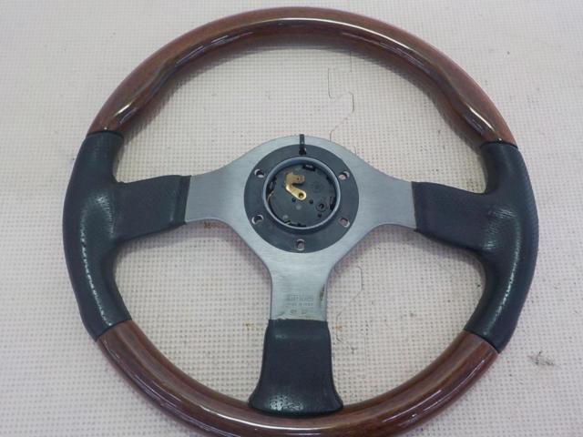 MOMO FIGHTER LEATHER / WOOD MAHOGANY (レザー / ウッド マホガニー)