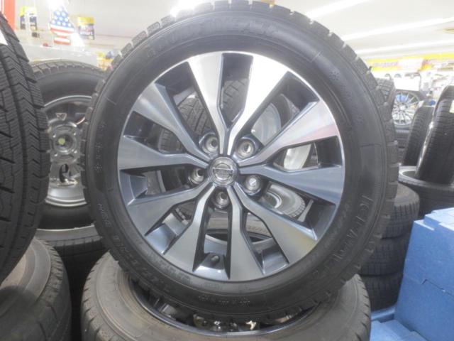 日産(NISSAN) C27 セレナ ハイウェイスター純正 + GOODYEAR ICE NAVI7 