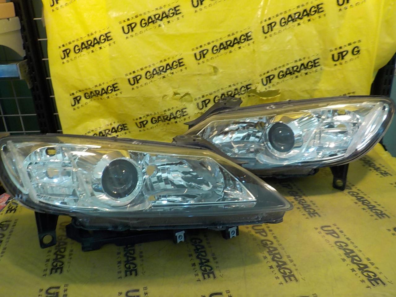 マツダ純正(MAZDA) RX-8 後期純正HIDヘッドライト | やや傷や汚れあり 