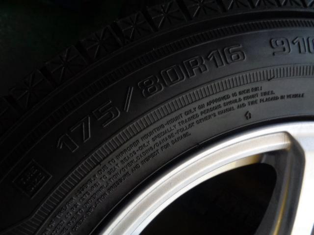 BEST(ベスト) MUD BAHN(マッドバーン) XR-526  + GOODYEAR(グッドイヤー) ICENAVI SUV