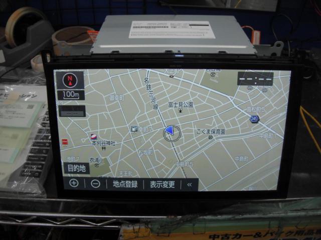 トヨタ NSZN-Z68T 10インチナビゲーション 80系ヴォクシーにて使用 