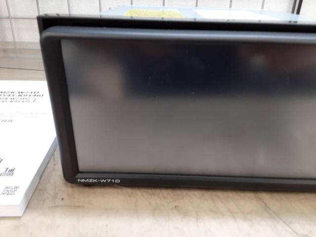ダイハツ純正(DAIHATSU)［NMZK-W71D］ ワイドエントリー メモリーナビ 